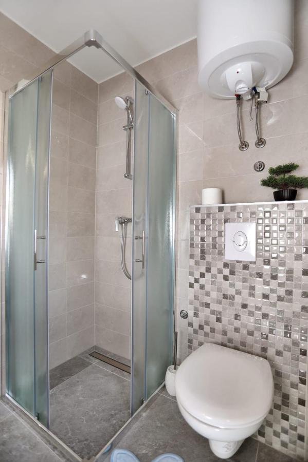 Studio Apartman Mihaella Kaštela Exteriér fotografie