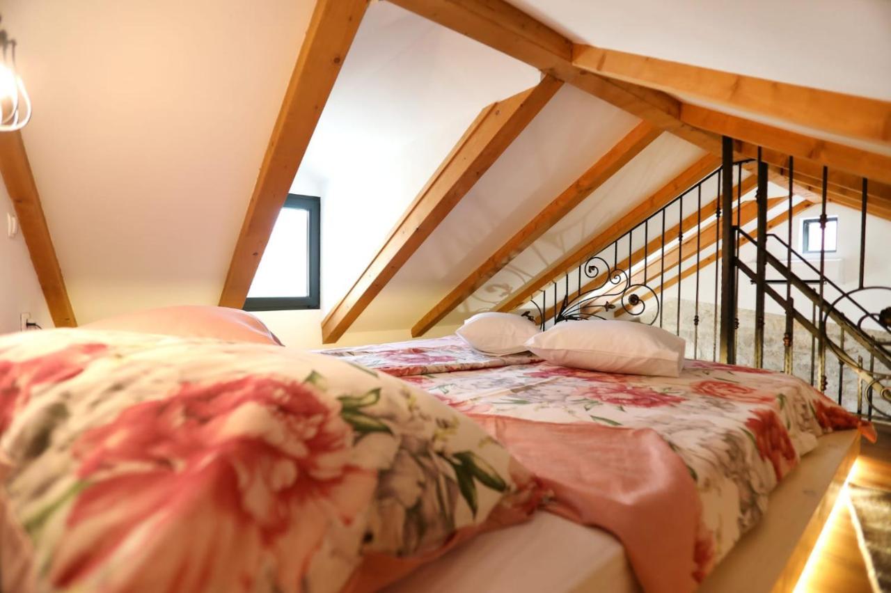 Studio Apartman Mihaella Kaštela Exteriér fotografie