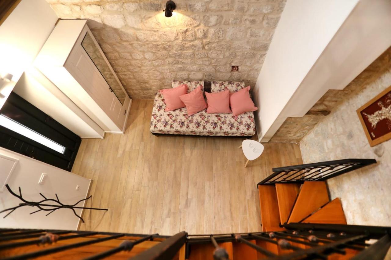 Studio Apartman Mihaella Kaštela Exteriér fotografie