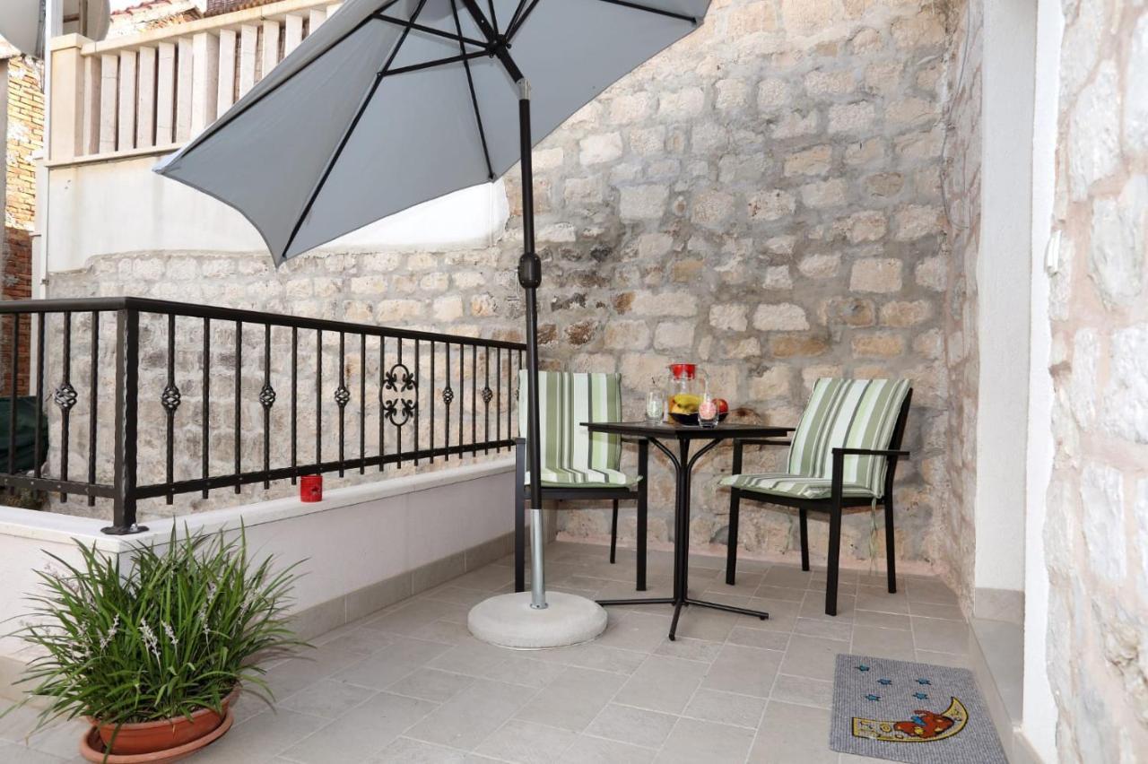 Studio Apartman Mihaella Kaštela Exteriér fotografie
